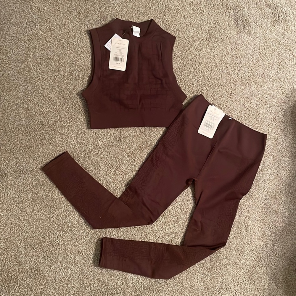 Brown reptile print workout set